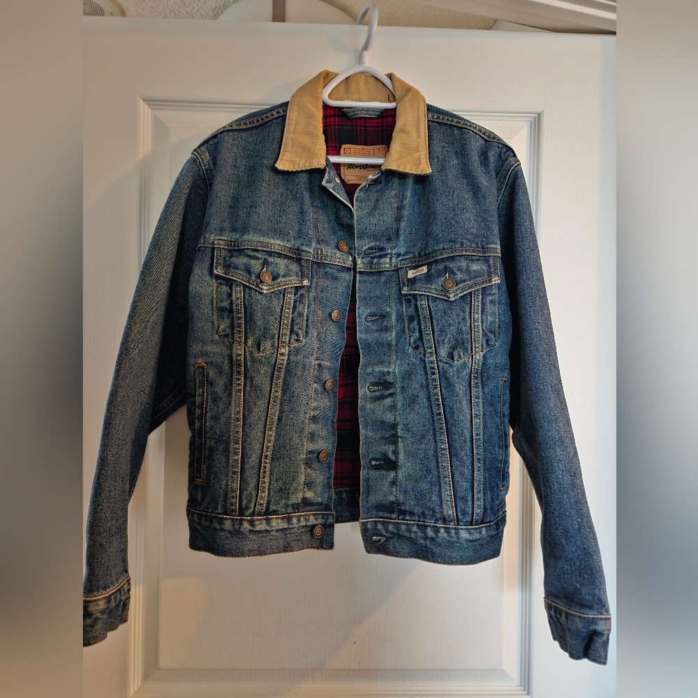 Levis Signature Denim Jacket